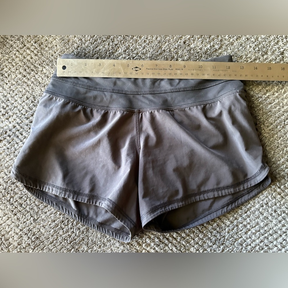 Lululemon Groovy Run Short